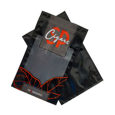 Borse Humidor per sigari con spessore 0,09 mm, design leggero e compatto, possono contenere fino a 5 sigari, ideali per lo stoccaggio portatile.