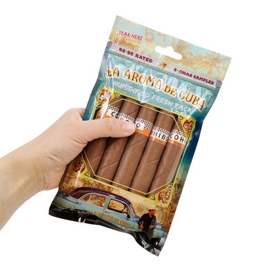 Tear-resistant And Puncture-resistant Cigar Humidor Bags 009mm Thickness Cigar Moisturizing Plastic Zipper Bags Protection For Cigars