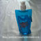 Il blu 8 Oz sta sul sacchetto con il becco ed il cappuccio, l'imballaggio flessibile della bevanda